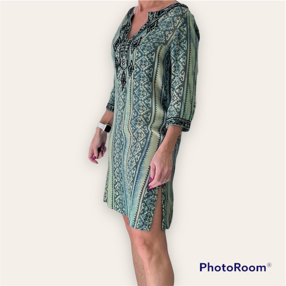 Roberta Freymann green embroidered kaftan, XS